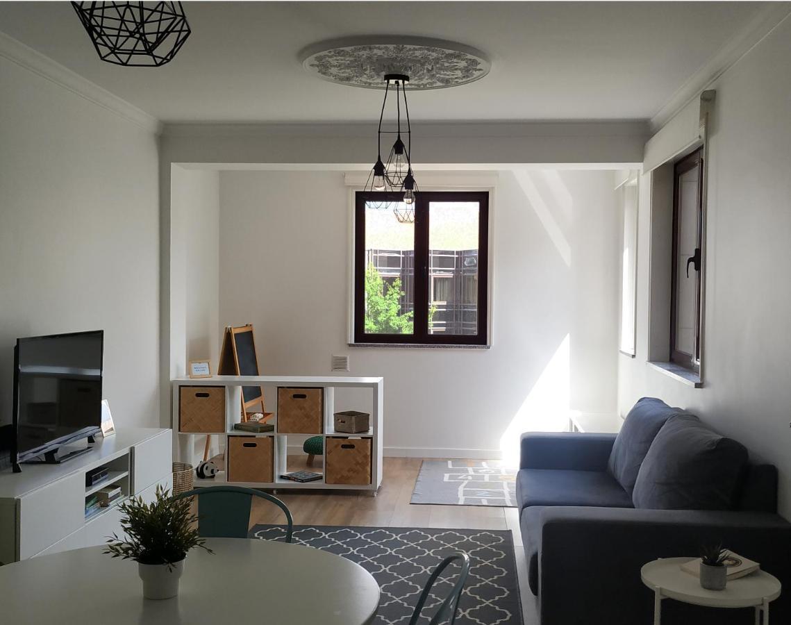 Amalia Rodrigues -Apartamento Com 3 Quartos Em Pleno Coracao De Ílhavo מראה חיצוני תמונה