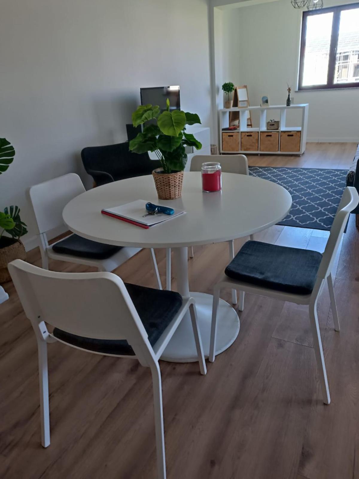 Amalia Rodrigues -Apartamento Com 3 Quartos Em Pleno Coracao De Ílhavo מראה חיצוני תמונה